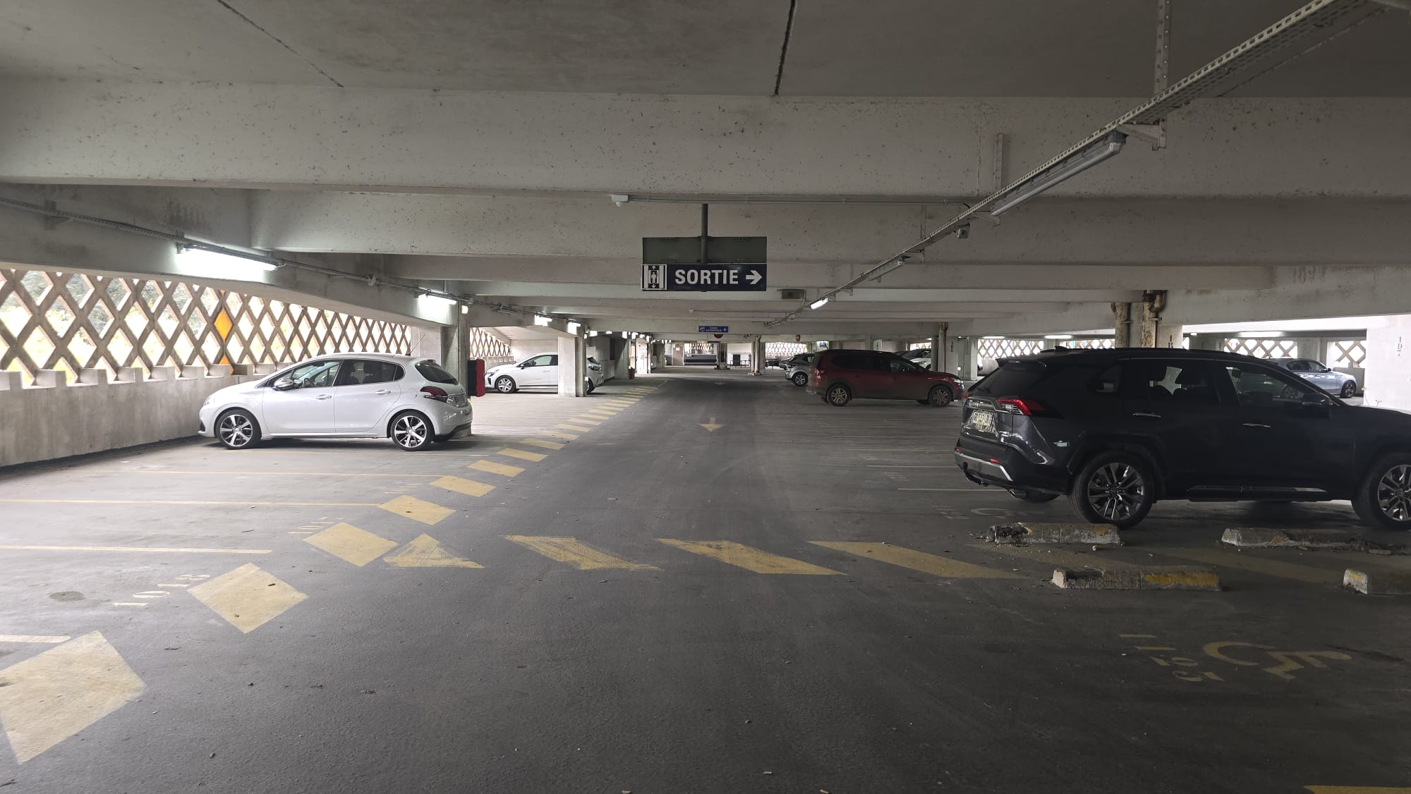 parking orly couvert